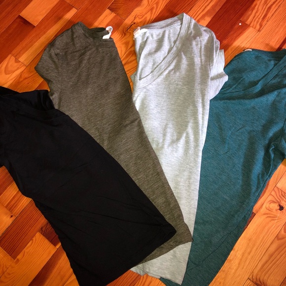 Forever 21 Tops - 🌸 LAST CHANCE 🌸